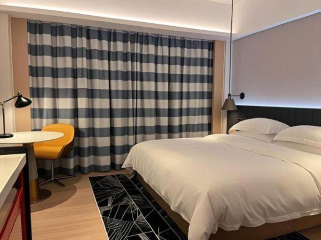 Movie Star Hotel Гуанджоу Екстериор снимка