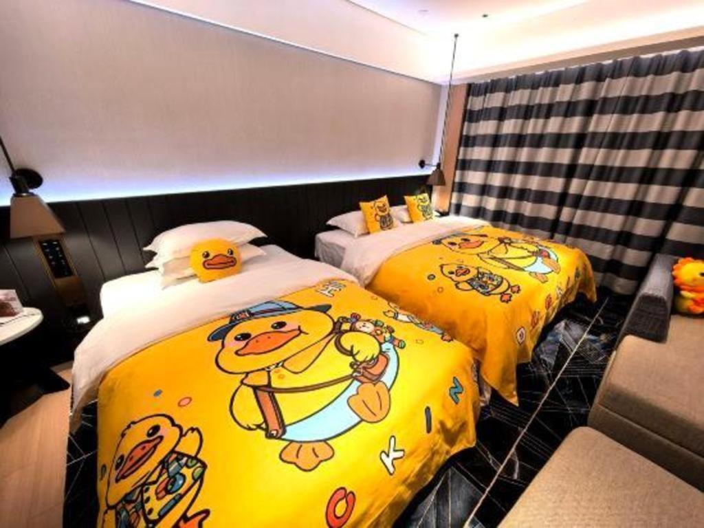 Movie Star Hotel Гуанджоу Екстериор снимка